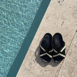 Jenni Kayne Black & White Slide Cotton Crossover Sandals